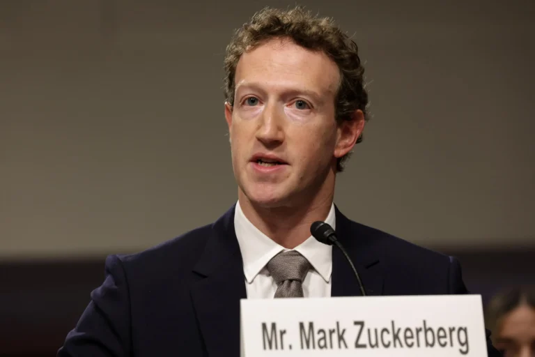 Mark Zuckerberg Breaks into World's Top 3 Richest, Overtakes Amazon CEO